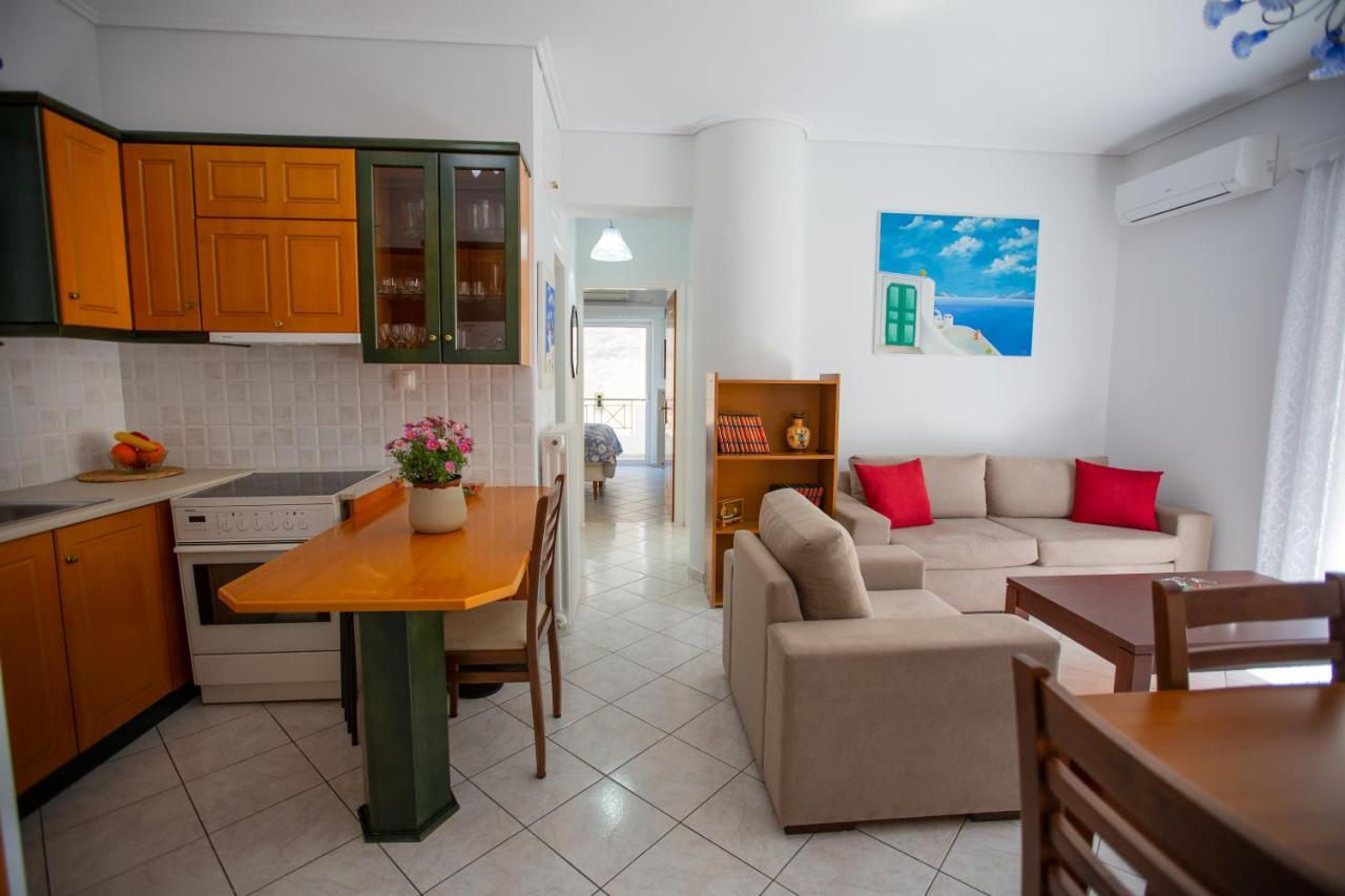 Poly'S Charming Home - City Center & Near The Beach 2Bedroom Apartment Nafpaktos Esterno foto